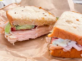 Persnickety Crane Cafe