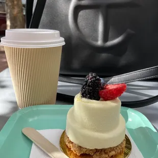 Latte and white chocolate pastry