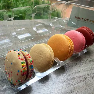 Macaron Box of 5 (Basic 5)