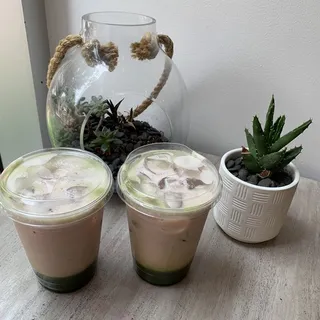 Rose-Matcha Latte