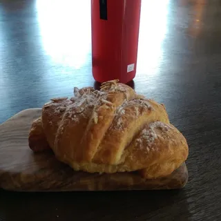 Almond Croissant