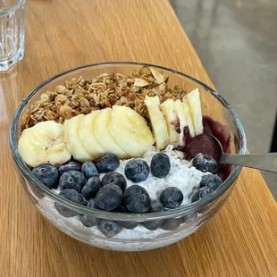 Half Açaí bowl half chia pudding