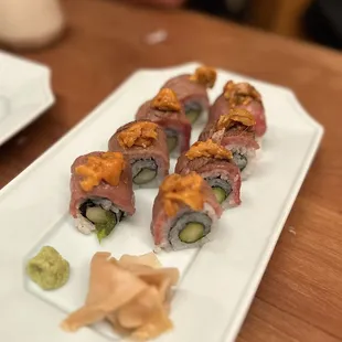 uni wagyu maki