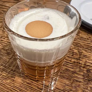 Dessert cocktail: Banana Puddin&apos;