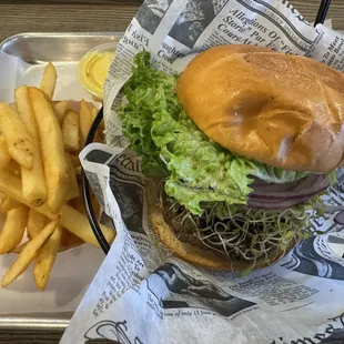 California Burger with Fries