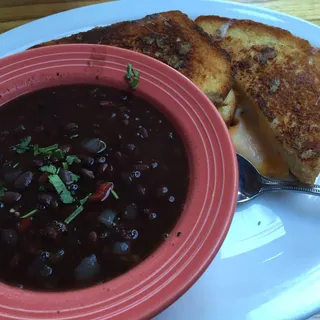 Nicaraguan Black Bean Soup