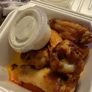 Mild wings. Very tasty!
