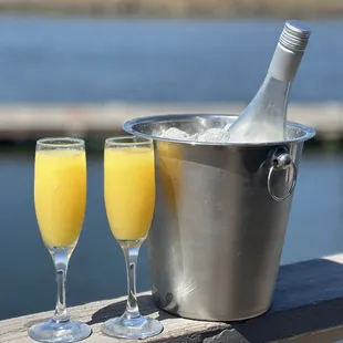 Mimosas