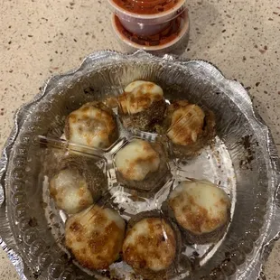 Stuffed mushrooms with marinara sauce