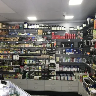 Tons of accessories, CBD, Papers, Torches, Kratum and more!