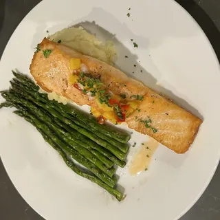 Salmon Plate