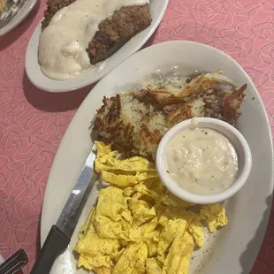 Country Fried Steak w/ eggs and hashbrown