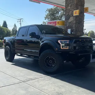 She&apos;s lookin so seXy.