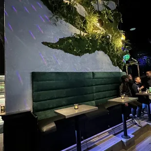 Booth seating to snuggle up with your boo!!! AND coat hooks?!?! They thought of everything!!