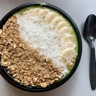 Matcha Key Lemon Pie Smoothie Bowl