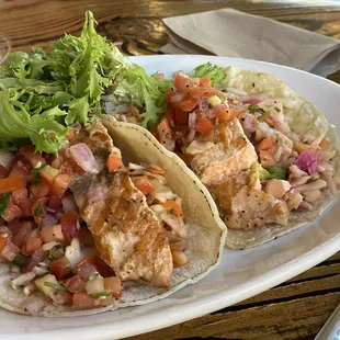 Salmon tacos