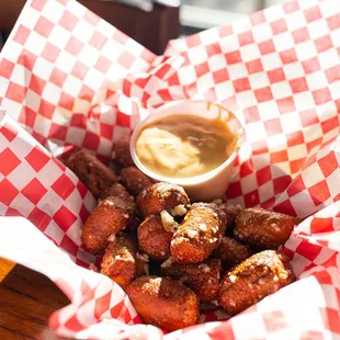 Pretzel Bites