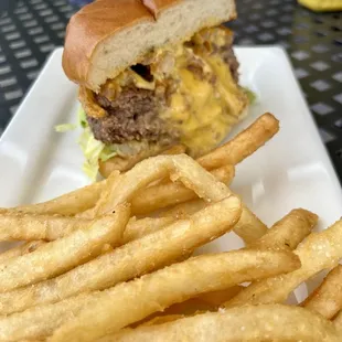 1/2 Juicy Lucy with &quot;better than best&quot; French fries!