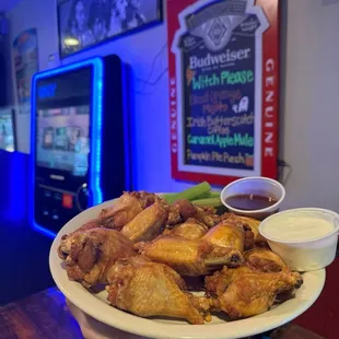 bbq chicken, chicken wings and fried chicken, chicken, chicken wings, bbq wings, poultry, fried chicken, food, fried chicken wings