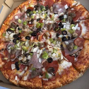 14" Combination Pizza