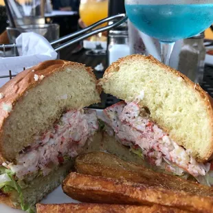 Town Tavern&apos;s Lobster Roll on Brioche Bun - Summer goodness!