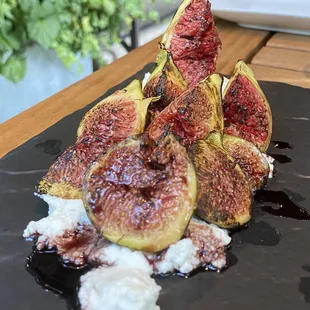 Fig and goat cheese appetizer