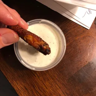 Supposed to be a hot wing in there