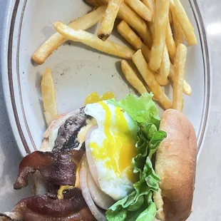 Sunny-Side Burger!  OMG it&apos;s Good!!!!!