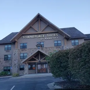 Worst Hotel Ever in Overland Park Kansas