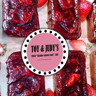TOY &amp; JUDY&apos;S &quot;Strawberry Loaf&quot; Yumminess!
