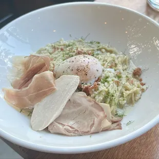 Winna Winna of the night: Carbonaramen!