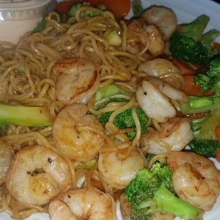 Jumbo Shrimp Noodles