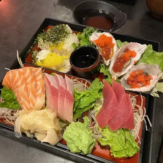 12. Sashimi Combo Deluxe
