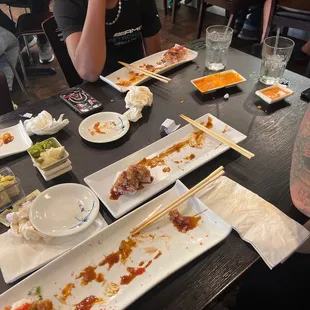 Empty plates cause this place is AMAZING ! Thank you TOYO!