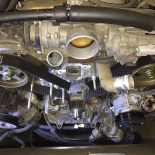 2UZ V8 timing belt on a 2002 Sequoia