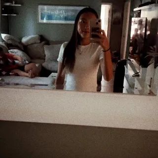Jenna V.