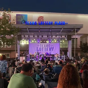 Free concert at the Texas Lottery Plaza