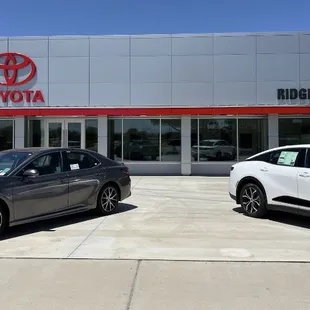 Very clean and modern and easy to find dealership