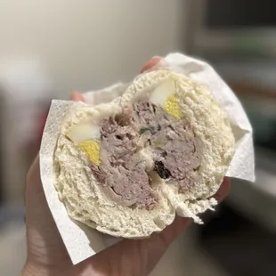 Bánh Bao Gà (Chicken and Egg)