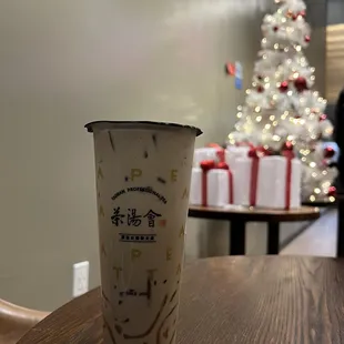 (Dec 2022) Tie Guan Yin Milk Tea with QQ noodles and crystal boba