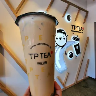 Tie guan yin milk tea + coffee jelly