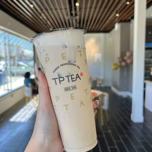 Tie guan yin milk tea