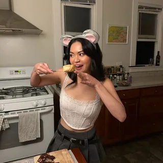 Minh B.