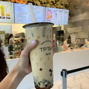 Signature Milk Tea, 30% sweet with coffee jelly