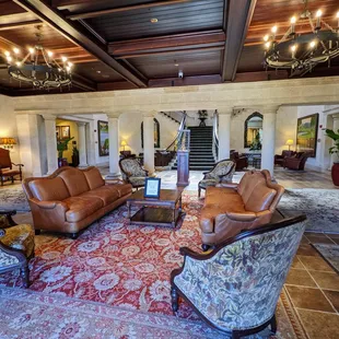 Inside the clubhouse. Lobby.