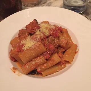 Maccheroni alla Pecorara*