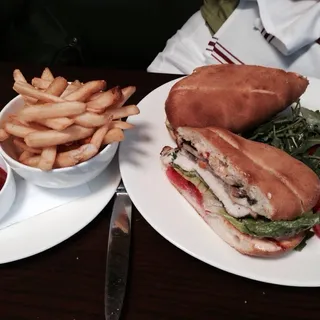 Panino Con Pollo - not available after 330pm