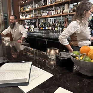 Nice bar and awesome bartenders