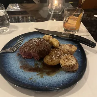 Filet, scallops and old fashioned