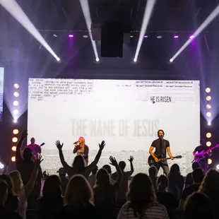 Engaging worship experience.